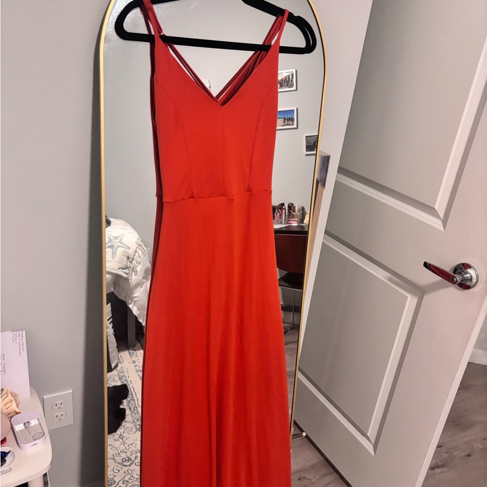 Elegant Red Sleeveless Dress